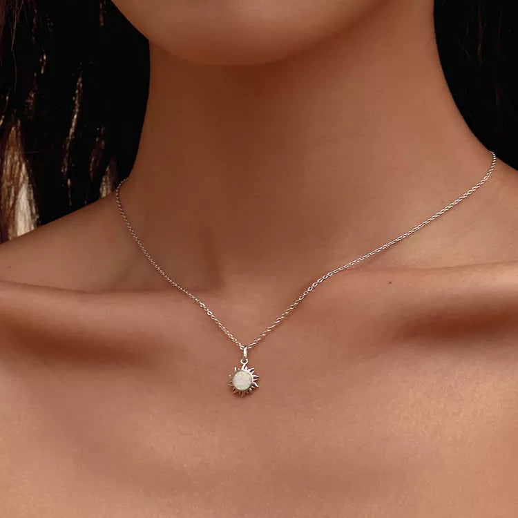 LOna Sun Pendant Necklace Apollo for Women